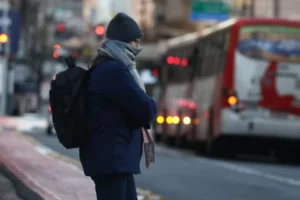 Frente fria vem chegando e parte de MS terá mínima de 15º CTempo fresco e chuva seguirão até a quinta-feira.