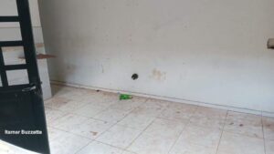ABSURDO: Adolescente com deficiência é abandonada pelo pai há três dias sem comida em Campo Grande.